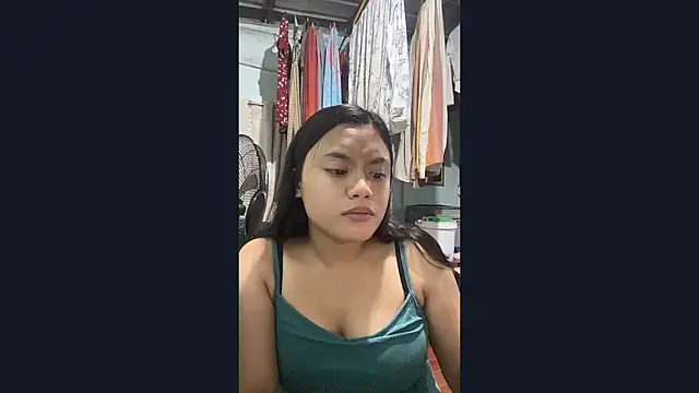 Snapshot of PennieDegraaf chatting on March 27, 4:07 pm PennieDegraaf online show from March 27, 4:07 pm