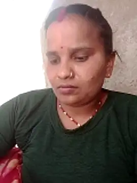 Snapshot of Shivani09900 chatting on June 8, 6:03 am Shivani09900 online show from June 8, 6:03 am