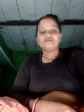 Snapshot of Shivani09900 chatting on June 15, 8:33 pm Shivani09900 online show from June 15, 8:33 pm