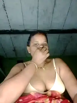Shivani09900 online show from June 26, 7:29 pm