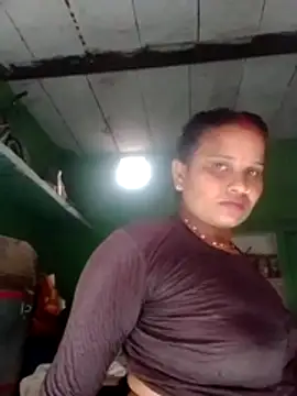 Shivani09900 online show from June 27, 12:22 pm