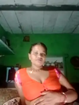 Shivani09900 online show from July 8, 8:46 pm