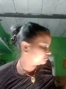 Shivani09900 online show from July 14, 7:41 pm