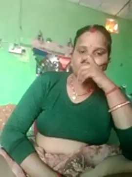 Shivani09900 online show from July 23, 3:48 am