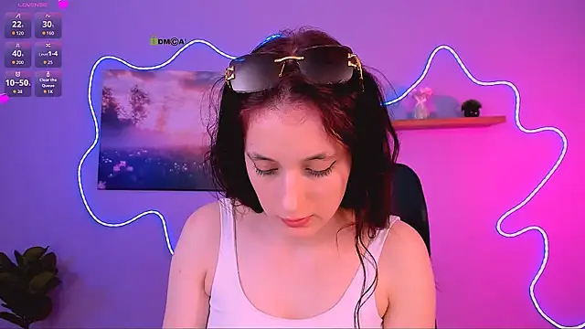 nami glow online show from May 21, 11:12 pm