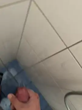 samsam54443 online show from March 26, 12:33 pm