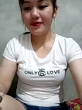 Snapshot of meg_06 chatting on March 24, 2:00 pm meg 06 online show from March 24, 2:00 pm