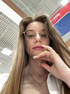 FReyja 44 online show from June 5, 8:53 am