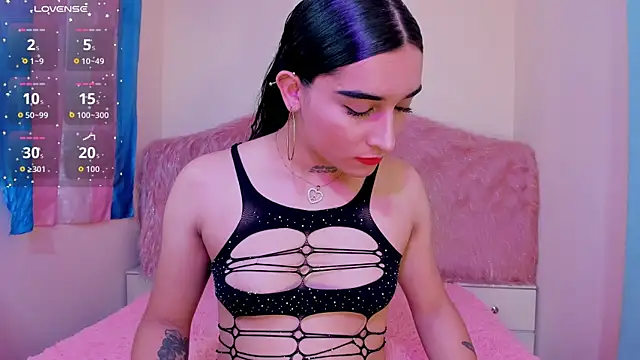 Skarlet Ruiz  online show from June 12, 9:52 am
