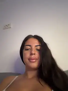 OlyviaDelight online show from July 29, 11:41 am