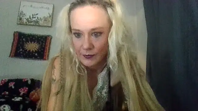 batshtcrzybbylov3 online show from June 11, 9:40 am