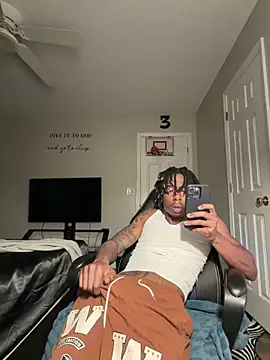 Snapshot of Thirdlegsuave chatting on March 26, 9:37 am Thirdlegsuave online show from March 26, 9:37 am