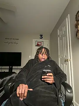 Snapshot of Thirdlegsuave chatting on March 27, 10:15 am Thirdlegsuave online show from March 27, 10:15 am