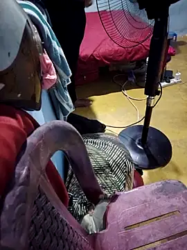 banu-aunty online show from March 30, 8:43 pm