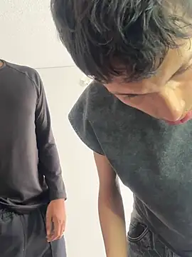 Snapshot of LYAN_DYLAN chatting on March 28, 9:14 pm LYAN DYLAN online show from March 28, 9:14 pm