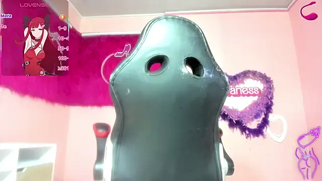 Snapshot of Tiffany_Miller_ chatting on March 26, 12:00 pm Tiffany Miller online show from March 26, 12:00 pm