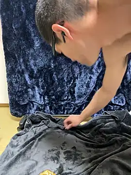 Snapshot of SEX8my8ART chatting on April 8, 7:25 pm SEX8my8ART online show from April 8, 7:25 pm