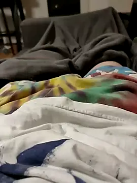 Snapshot of DickHe4d20 chatting on March 30, 4:35 am DickHe4d20 online show from March 30, 4:35 am