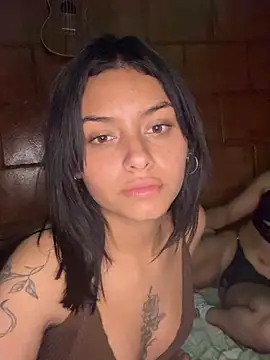 Snapshot of lulu_AG chatting on April 6, 4:46 am lulu AG online show from April 6, 4:46 am