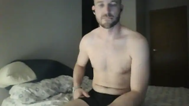 Luke James online show from March 27, 2:28 am