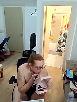 JacquelineStar online show from March 28, 8:47 am