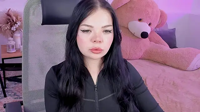 Snapshot of MistyDey chatting on March 25, 4:40 am MistyDey online show from March 25, 4:40 am