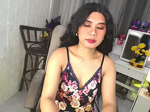 Yourgorgeousmarge online show from May 28, 2:20 am