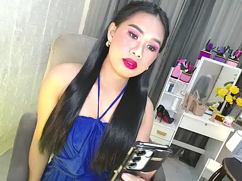 Yourgorgeousmarge online show from July 27, 2:40 am