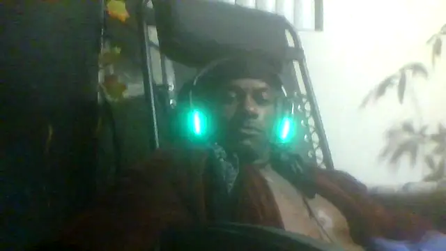 Yourfriendlyneighbor online show from April 22, 10:39 am