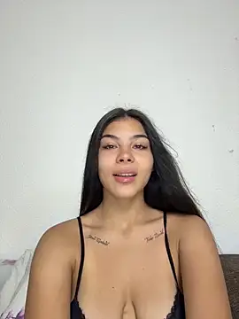 Crissdesire online show from July 19, 2:10 pm