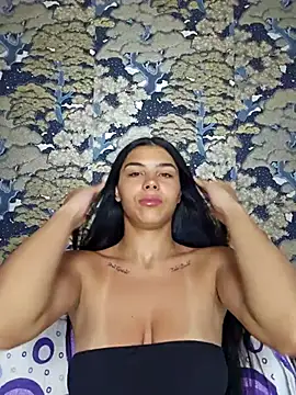 Crissdesire online show from August 1, 6:07 pm