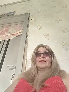 Vita72219 online show from April 25, 1:41 pm