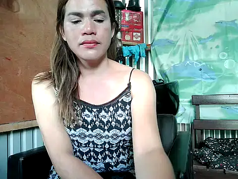 Snapshot of HotasianpinayXX chatting on March 25, 2:06 am HotasianpinayXX online show from March 25, 2:06 am