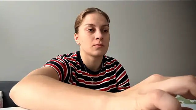 Snapshot of DoableTow chatting on March 27, 2:28 pm DoableTow online show from March 27, 2:28 pm