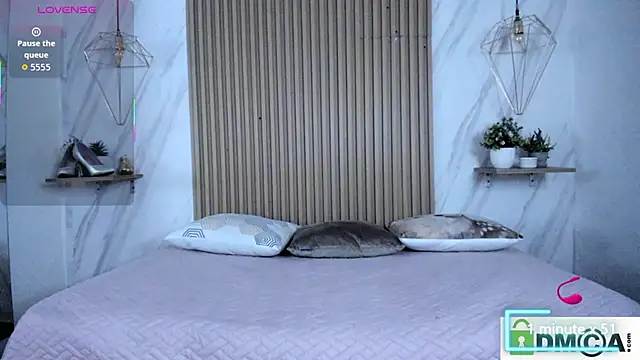 alisson foxxy online show from March 27, 5:46 am