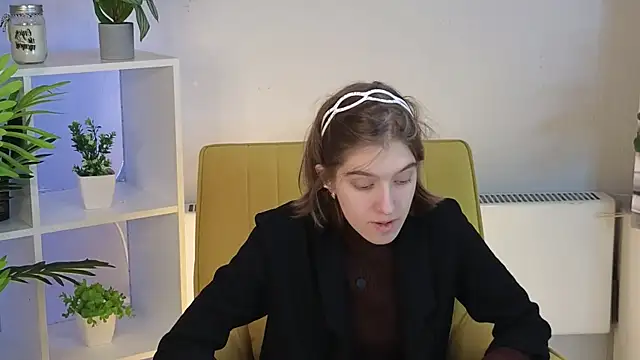 EtheleneBedell online show from March 27, 8:26 am