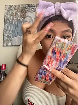 Violetaa pink18 online show from May 20, 2:56 pm
