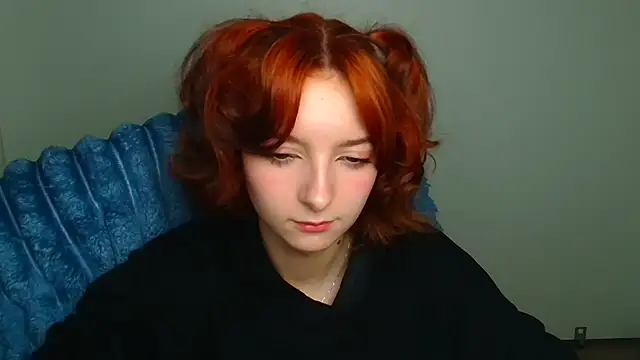 Snapshot of Butterfly_Milly chatting on March 26, 12:22 pm Butterfly Milly online show from March 26, 12:22 pm