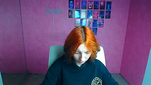 Snapshot of Butterfly_Milly chatting on May 17, 6:22 am Butterfly Milly online show from May 17, 6:22 am