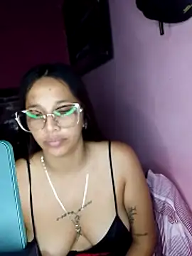 Snapshot of bambiycerecita chatting on March 25, 1:06 pm bambiycerecita online show from March 25, 1:06 pm