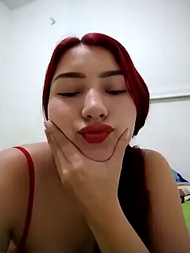 Snapshot of Vimara_03 chatting on March 27, 5:02 am Vimara 03 online show from March 27, 5:02 am