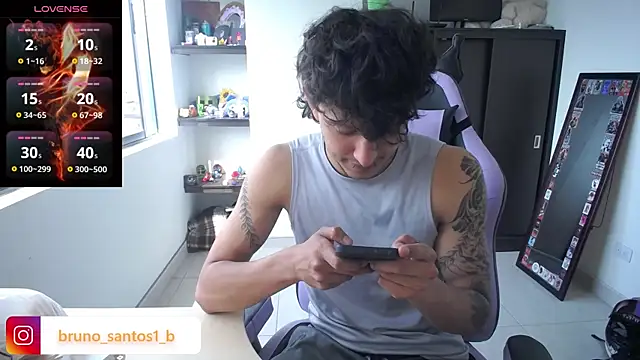 Bruno santos1 online show from April 23, 1:35 pm