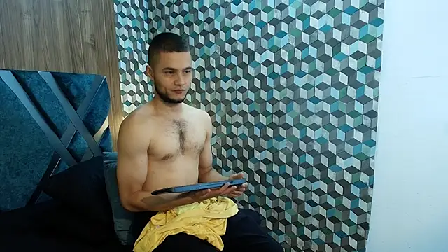 Joaho Fernandez online show from June 16, 9:17 pm