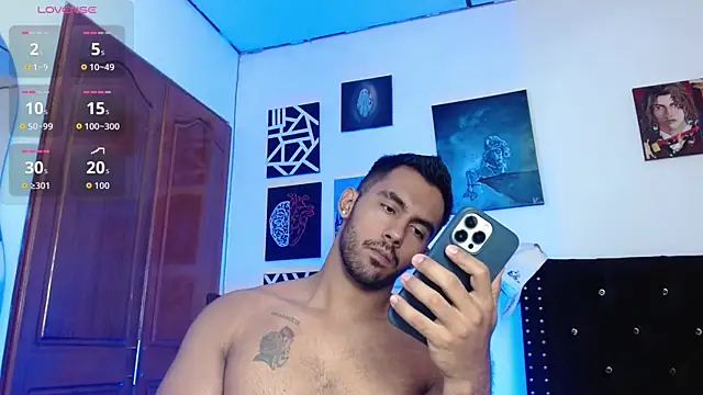 romanpearce  online show from July 15, 8:47 pm