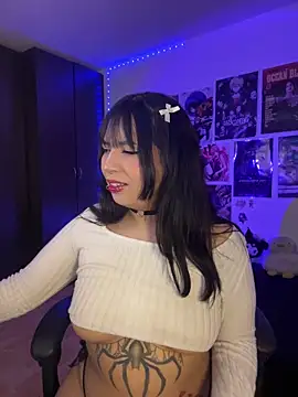 Snapshot of Hinataaa_ chatting on June 14, 4:36 am Hinataaa online show from June 14, 4:36 am