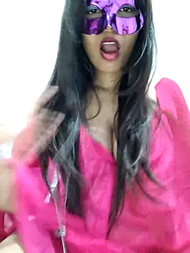Snapshot of MELONSQUEEN chatting on May 1, 9:30 pm MELONSQUEEN online show from May 1, 9:30 pm