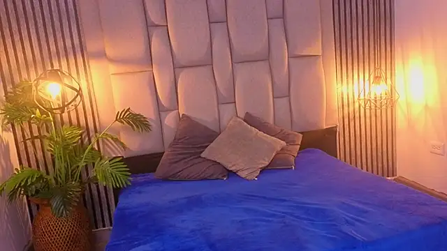 Snapshot of karamoss chatting on March 28, 7:24 pm karamoss online show from March 28, 7:24 pm