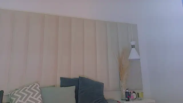Snapshot of SarayCortez chatting on July 31, 9:14 pm SarayCortez online show from July 31, 9:14 pm