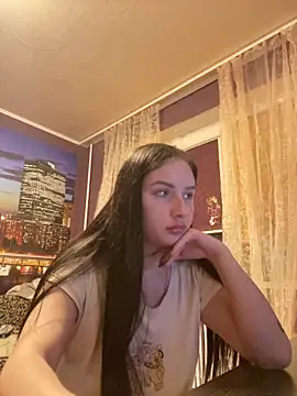 Snapshot of Avellya chatting on March 28, 11:04 pm Avellya online show from March 28, 11:04 pm