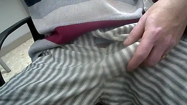 xfri77 online show from April 28, 5:34 am